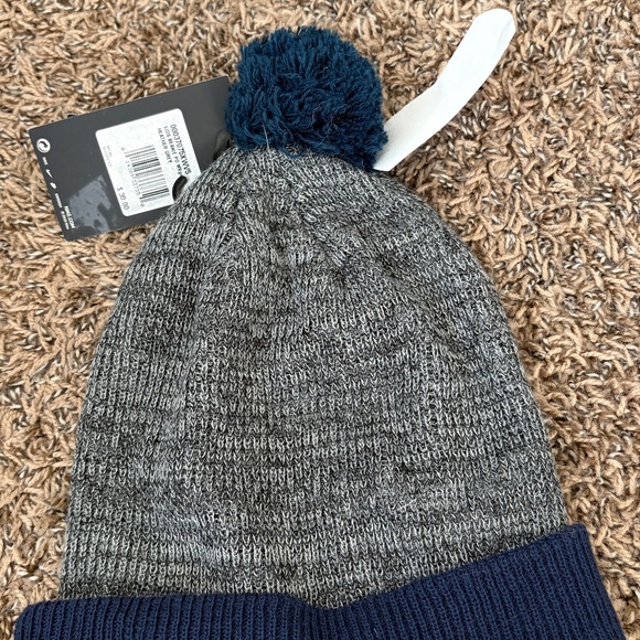 Nike beanie NWT - Picture 2 of 2